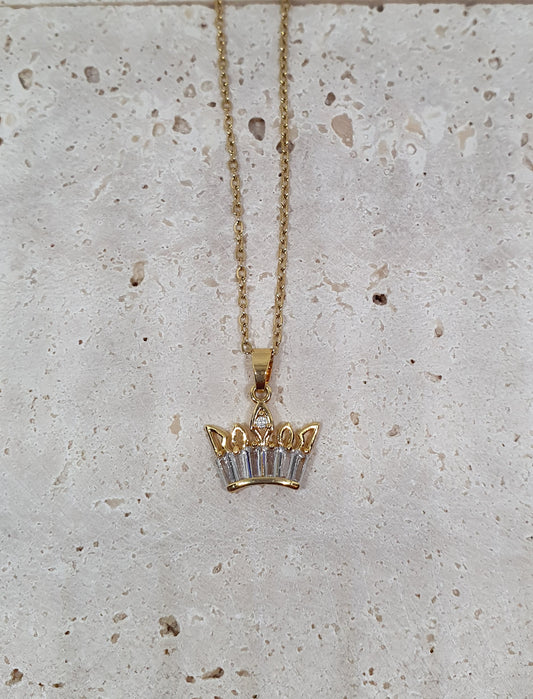 Queen Crown Necklace